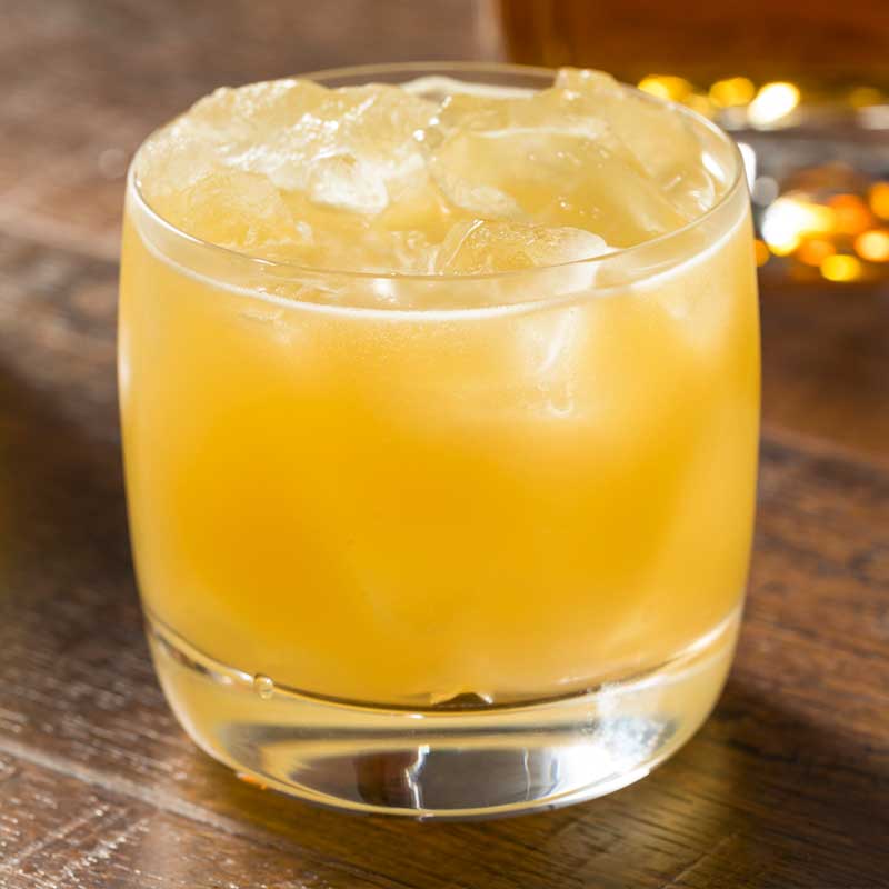 Autumn Cocktail Recipes - Cosy Orange Whisky & Ginger - Clearer Twist