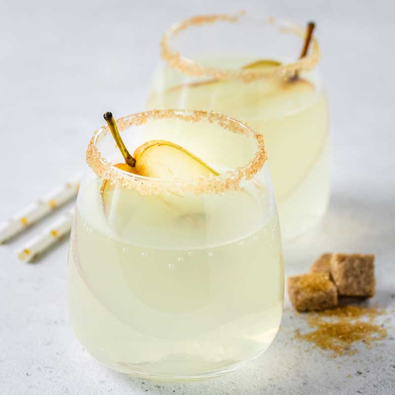 Autumn Cocktail Recipes - Perfectly Pear & Ginger Gin - Clearer Twist